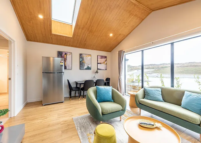 33 Star Apartment