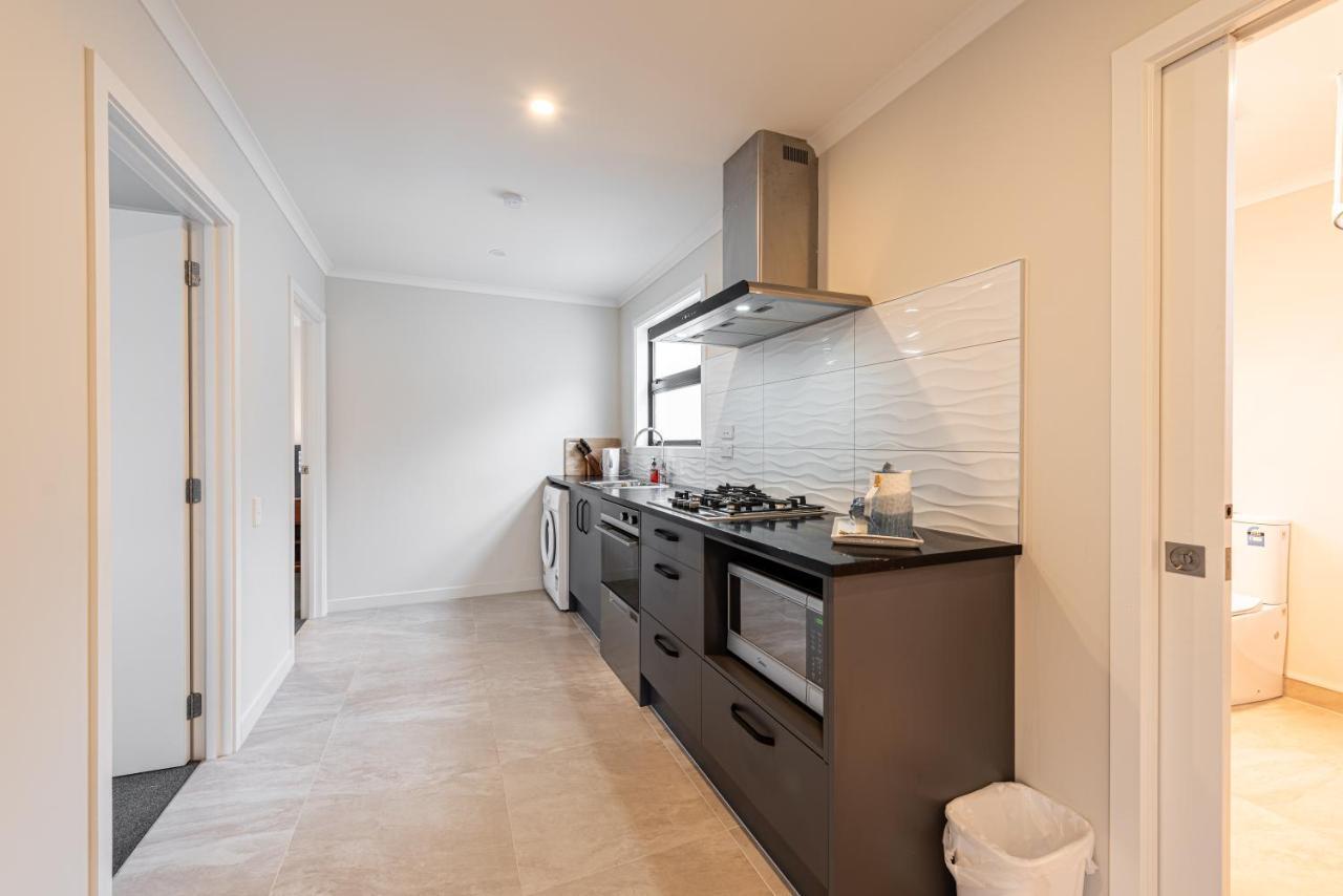 33 Star Apartment *
