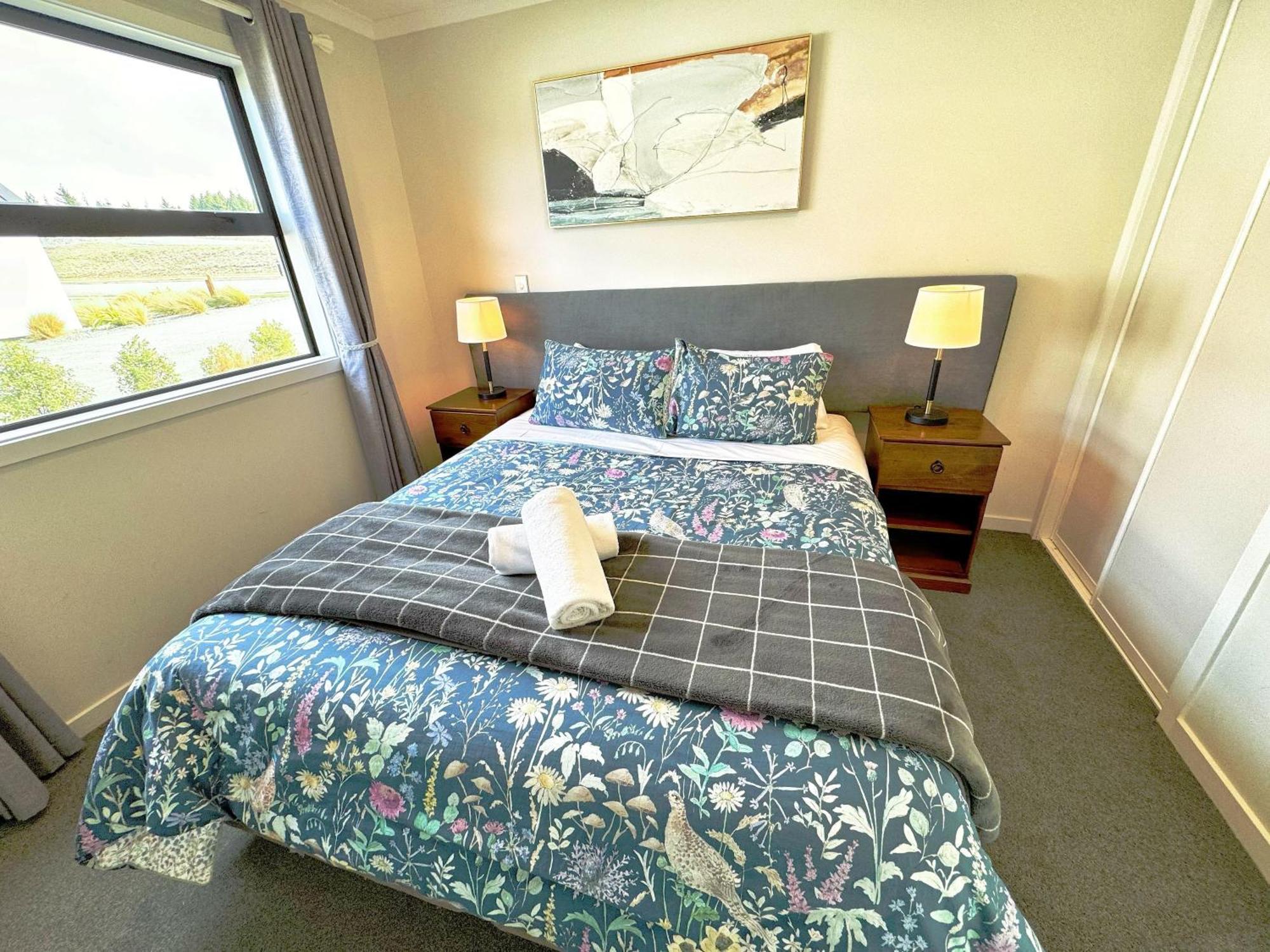 33 Star Apartment